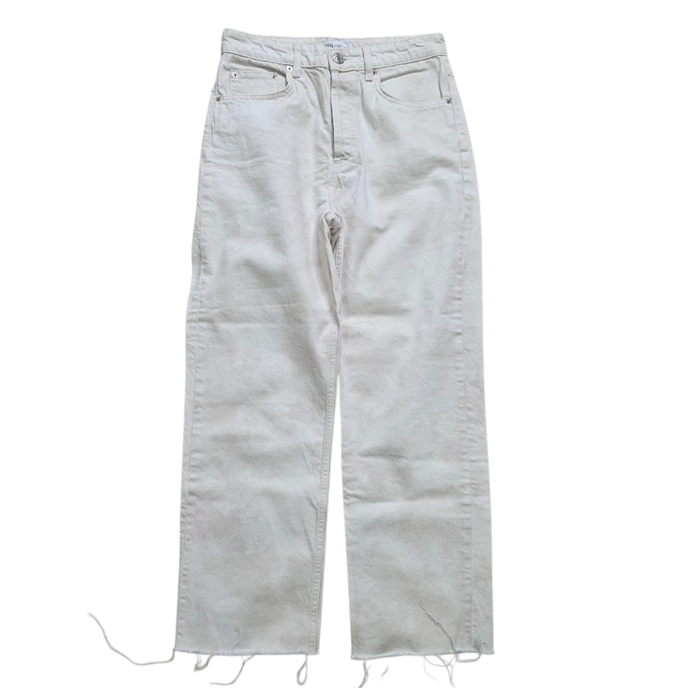 Zara Straight-Leg White Jeans Size 8